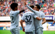 Siêu tân binh tiếp tục nổ súng, Bayern nghẹt thở đánh chiếm ngôi đầu