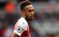 Aubameyang: 'Đúng là 1 tên hề, làm ơn để tôi yên!'