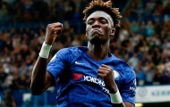 'Cầu thủ Chelsea đó giữ bóng tốt, áp sát đối thủ để các đồng đội băng lên'