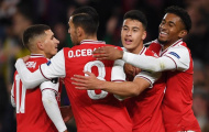 Pha đánh đầu của Martinelli hoàn hảo ra sao? Michael Owen có đáp án