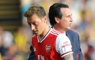 Mesut Ozil và 'cuộc chiến tranh lạnh' khốc liệt với Unai Emery
