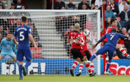 Kante xuất thần, HLV Southampton nổi đóa ngoài đường biên
