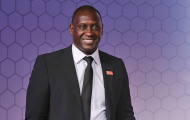 Emile Heskey chỉ ra cái tên quan trọng nhất trên ''mũi đinh ba'' của Klopp