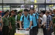ĐT Việt Nam chính thức về nước trong vòng tay người hâm mộ