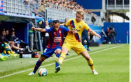 Thắng đậm, fan Barca phấn khích: 'Cậu ta xuất sắc thứ hai thế giới'