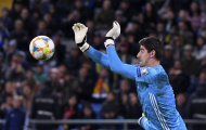 Tiếp tục để lọt lưới, Courtois lập kỷ lục làm BLĐ Real 'té ngửa'
