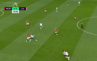 Gary Neville: 'Đó là 1 pha phạm lỗi'