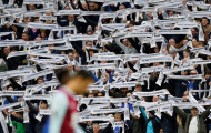 CĐV Leicester tưởng niệm cố chủ tịch Thái Lan và những khoảnh khắc ấn tượng vòng 9 NHA