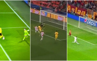 Messi khiến Pepe đỡ chạnh lòng với pha bỏ lỡ khó tin