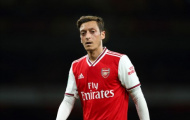 Lại bị Emery loại khỏi đội hình, Ozil phá vỡ im lặng