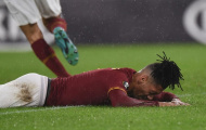 Hóa tội đồ quá oan uổng, 'cục tạ' Man Utd làm điều không thể tin nổi