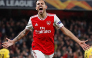 Xhaka gây thất vọng nặng nề, huyền thoại Arsenal chỉ rõ 'người thay thế'