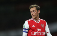 Unai Emery cần Mesut Ozil để cứu chiếc ghế của mình tại Arsenal