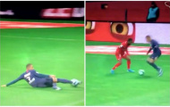 Mbappe 'trượt băng nghệ thuật', 'sỉ nhục' đối thủ trong ngày PSG thua muối mặt