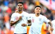 Sancho 'đu đưa' với Rashford, NHM MU hẳn sẽ mơ về tuyến đầu trong mơ