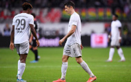 Boateng 'ăn' thẻ đỏ, Bayern Munich nhận trận thua lịch sử