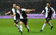 De Ligt tiếp tục để bóng chạm tay rồi ghi bàn duy nhất, Juventus thắng nhọc trận derby Turin