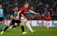 'Man Utd gọi tới và bảo tôi đưa số áo của mình cho cậu ta'