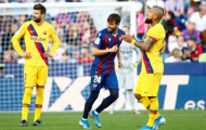 CĐV Barca phẫn nộ: 'Lười biếng và ngu si, hắn ta biến họ thành một tập thể thụ động'