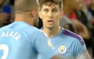 CHOÁNG! Ức chế cùng cực, 2 sao Man City cãi lộn nhau ngay trên sân