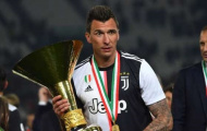 Hậu 'đại chiến', AC Milan muốn tranh sao Juventus với Man Utd