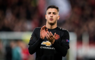 Man Utd đón nhận cú hích tích cực, 'Neville 10 năm' chuẩn bị tái xuất 