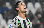 Vừa tỏa sáng cho đội tuyển, Ronaldo lại ngồi ngoài khi về Juventus