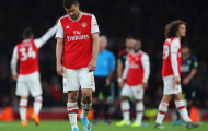 Hòa bạc nhược, fan Arsenal điên tiết: '1 cặp đôi hết thời và của nợ, sa thải Emery!'