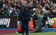 Pha ăn mừng quen thuộc của Mourinho và những khoảnh khắc ấn tượng vòng 13 NHA