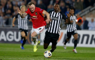 Quá tự ti, Phil Jones thẳng thắn từ chối thỏa thuận với Man Utd