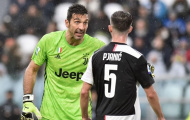 Mắc sai lầm nghiêm trọng, Buffon bị Sarri chỉ trích thậm tệ