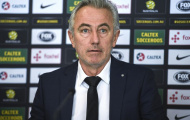 CHÍNH THỨC: UAE sa thải Bert van Marwijk
