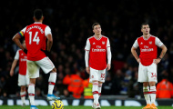 'Cậu ta không nên ở trong đội hình và không nên chơi cho Arsenal nữa'