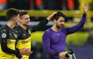 Đội nhà thoát 'cửa tử', HLV Dortmund nói 1 câu về 'siêu nhân' trong khung gỗ