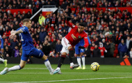 Hòa bạc nhược, fan Man United điên tiết: 'Làm ơn bán tên vô dụng đó'