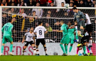 Bật cao hơn tất cả, Courtois cứu Real khỏi cơn ác mộng tại Mestalla