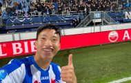 Đây, hành động 'đốn tim' của Đoàn Văn Hậu sau trận ra mắt ở Heerenveen