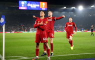 Pep đã 'buông súng', giờ ai cản nổi thầy trò Klopp viết nên lịch sử?