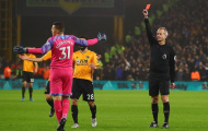 Ai mắc lỗi trong pha bóng Ederson Moraes nhận thẻ đỏ?