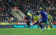 Sống dậy nhờ 'bóng chết', Tottenham thoát thua nghẹt thở trên sân khách