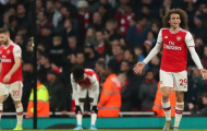 Vì sao Arsenal lại rơi xuống vũng bùn như thời điểm hiện tại?
