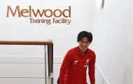 Vừa đến Liverpool, tân binh gặp ngay thương binh, Mane và Salah làm 2 điều