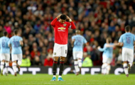 Tiếng la ó vang vọng khắp Old Trafford