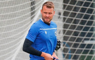Mignolet khen đồng đội mới: 'Họ dứt điểm tốt hơn Firmino, ngang bằng Salah'