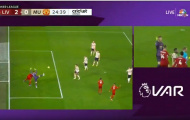 Neville nói lời khó tin về pha tranh chấp giữa De Gea và Van Dijk