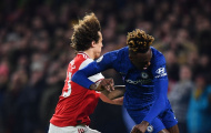 Sửa sai cho đồng đội, Luiz không ngần ngại 'triệt hạ' cầu thủ của Chelsea