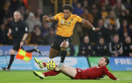 Được Klopp 'thả thính', 'Quái vật' của Wolves nói gì?