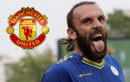 Fan Man Utd: 'Từng ấy tiền thì đủ mua mỗi chân phải của cậu ấy thôi'