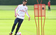 Tân binh Arsenal phô diễn ngay kỹ năng trong buổi tập đầu tiên
