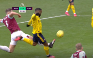 Fan Arsenal điên tiết: 'Bán hắn đi, đừng mua ai từ giải đấu đó nữa'